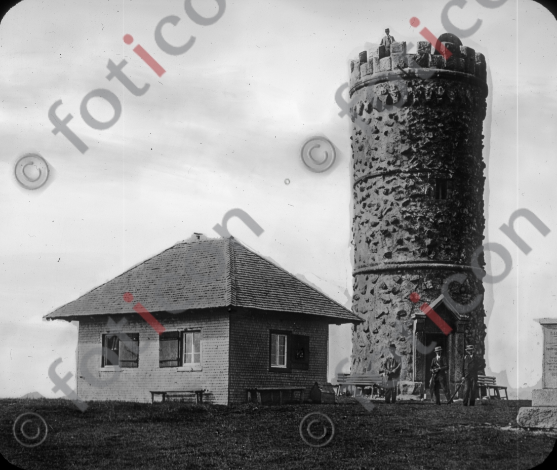 Aussichtsturm | Observation tower (foticon-simon-127-037-sw.jpg)